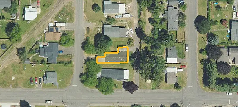 Updated Single-Story Duplex
