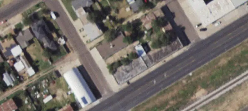 Corner-Lot Auto Shop with Workshop