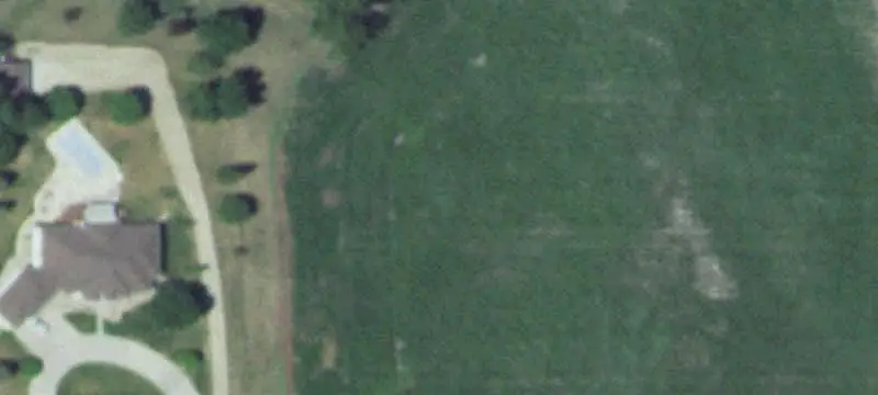 Hunting Farm with Cropland