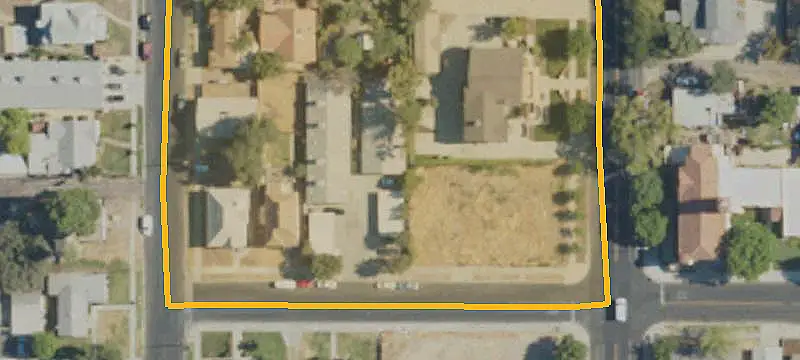 7-Unit Apartment Building