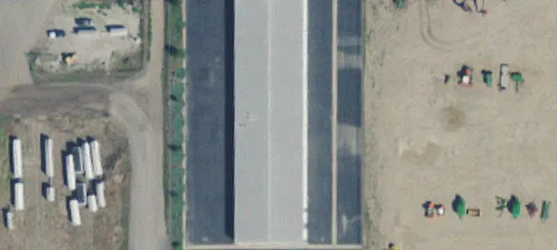 Self-Storage Unit With Tall Door
