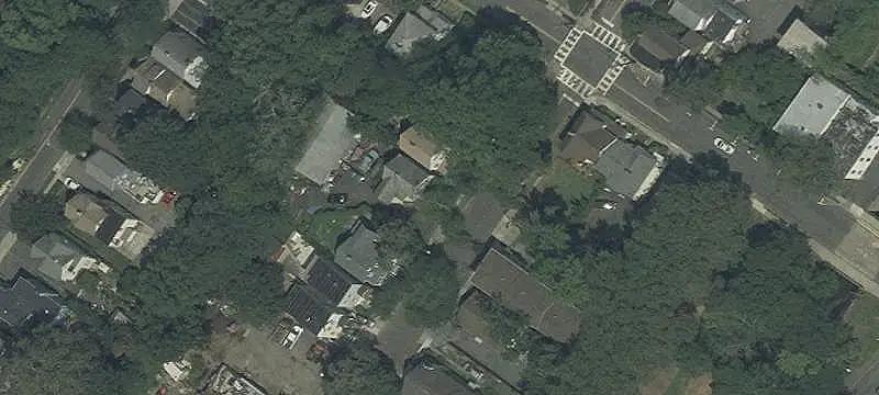 Duplex with Separate Utilities
