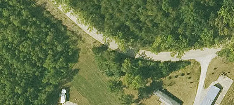 Creekside Campground With Full-Service Sites