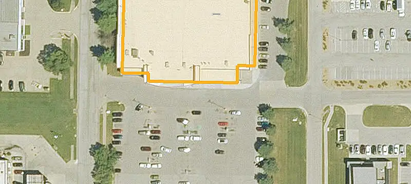 Single-Tenant NNN Retail Property