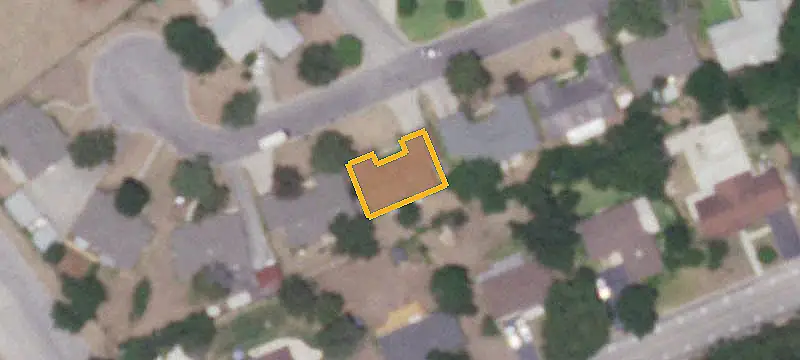 Duplex With New Roof