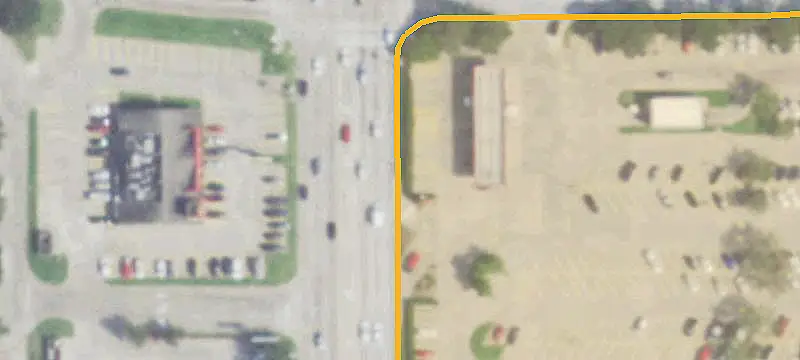 HEB-Anchored Shopping Center