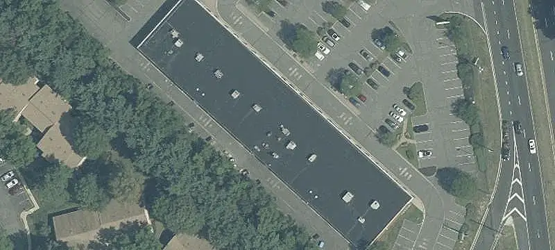 Freestanding Retail Building