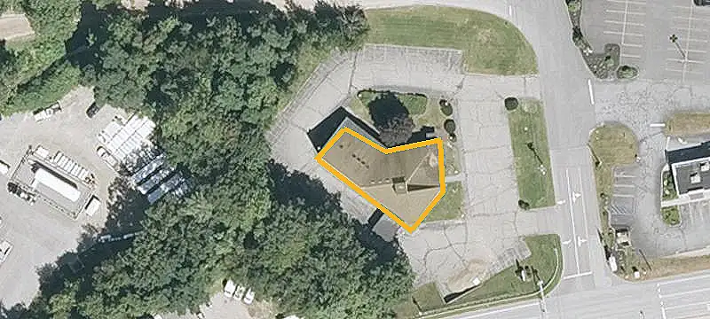 Signalized Commercial Pad Site