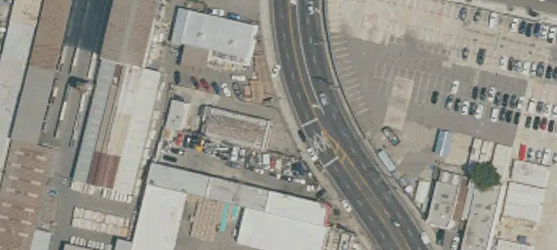 Freestanding Auto Shop