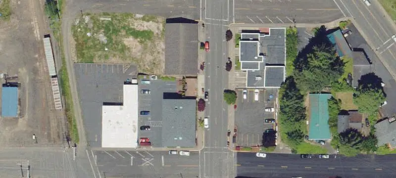 Mixed-Use Building with New Roof