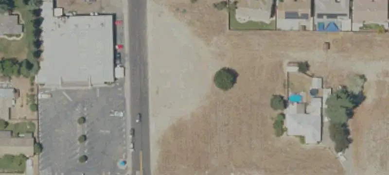 Commercial Land Along Thoroughfare