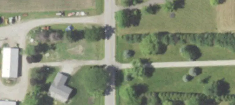 Lots & Acreage / Rural
