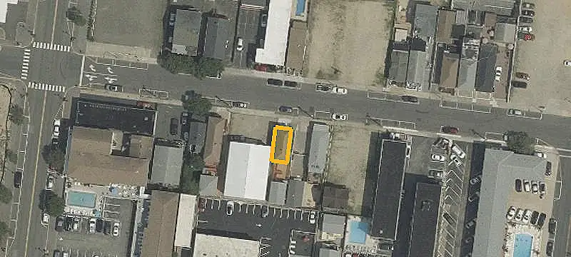 Renovated 4-Unit Quadplex