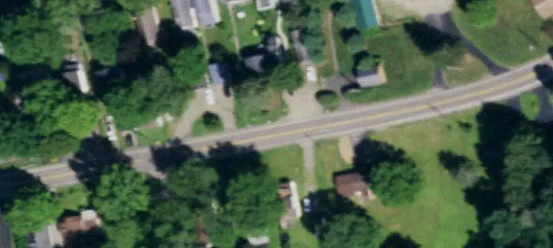 8-Unit Lakefront Apartment Building