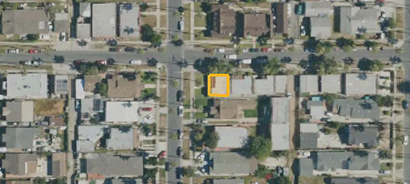 Detached Triplex with Garages