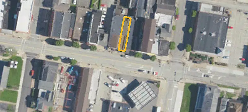 Mixed-Use Property with Restaurant