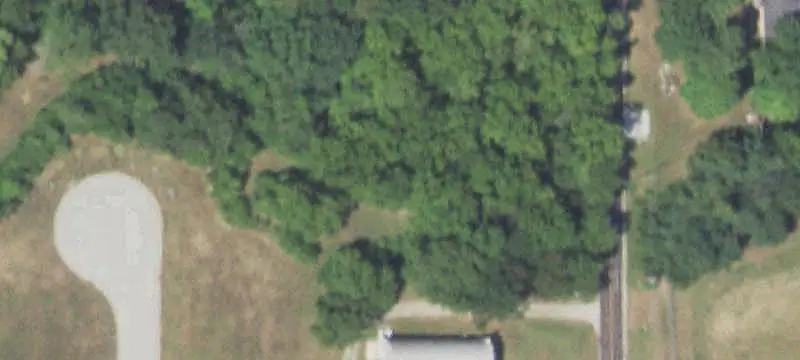 Land / Lots & Land