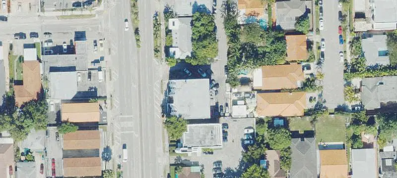 Supermarket Property with Rear Parking
