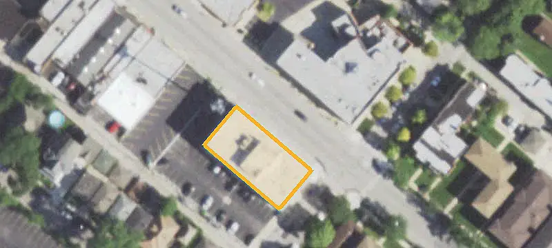 Remodeled Ground-Floor Office Unit