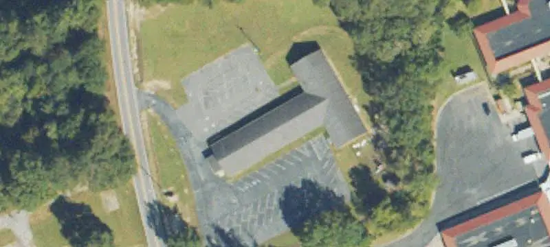 Office Building Near Medical Campus