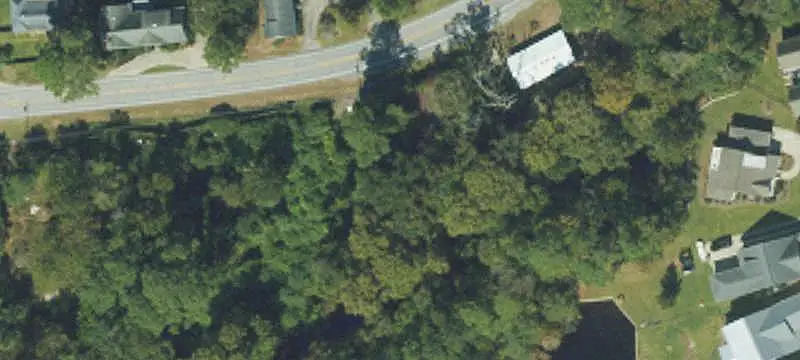 Canal-Adjacent Commercial Land