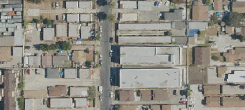 14-Unit Apartment Building