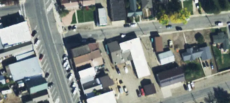 Restaurant Building With Lodging