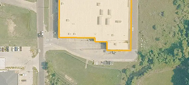 Commercial Outparcel Near Walmart