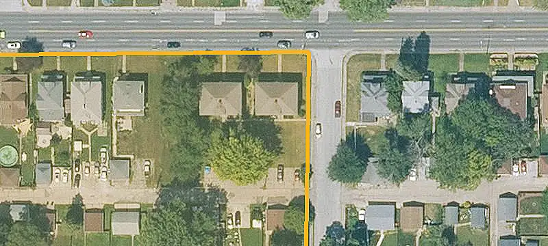 Multifamily Property with Coin Laundry