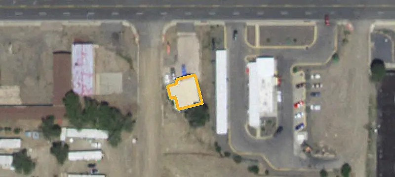 Retail Building with Parking