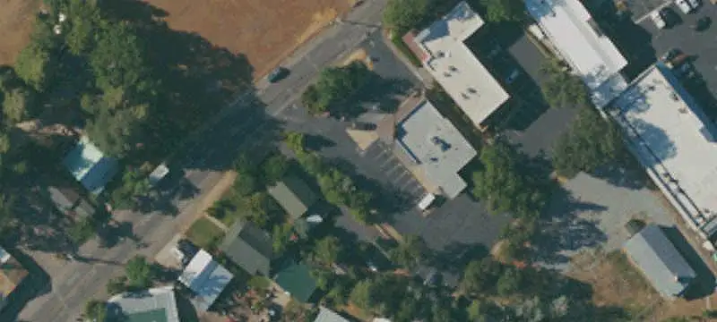 Mixed-Use Property with Bar/Restaurant