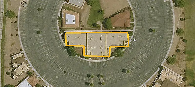Commercial Land in Professional Plaza