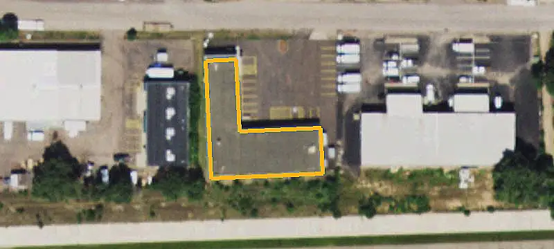 Multi-Tenant Flex Building