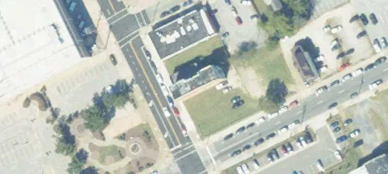 Restaurant Building with Interstate Access