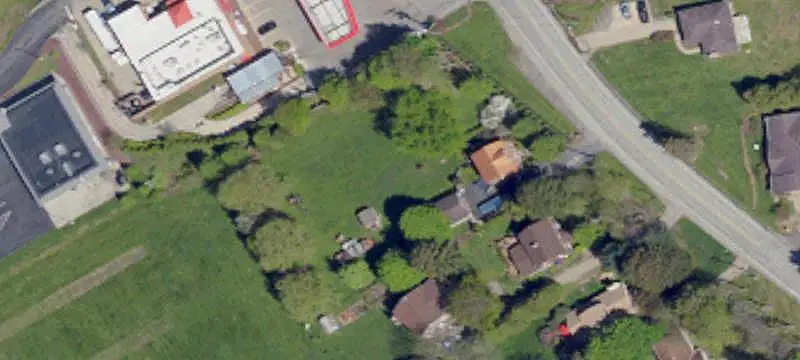 Level Commercial Land