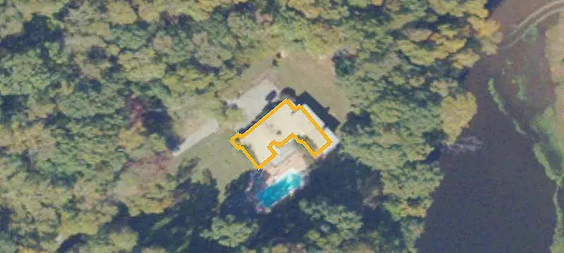 Waterfront Land with Private Drive