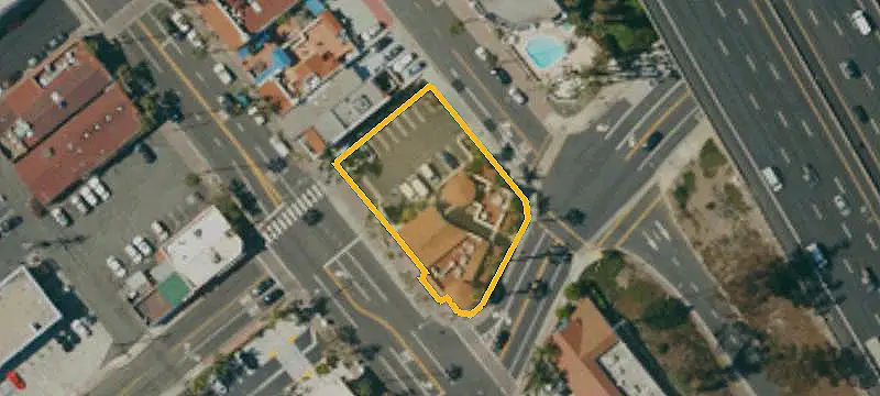 Mixed-Use Lot with Ocean Views