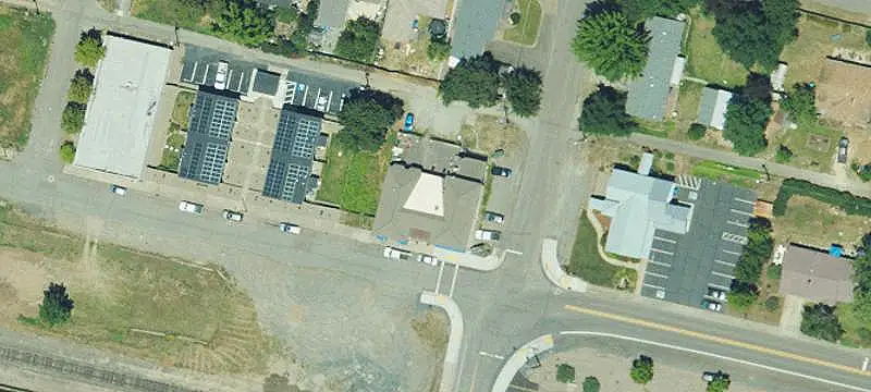 Mixed-Use Bar & Pub Property