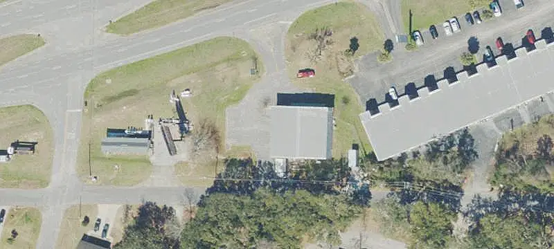 Office Building with Bay Garage