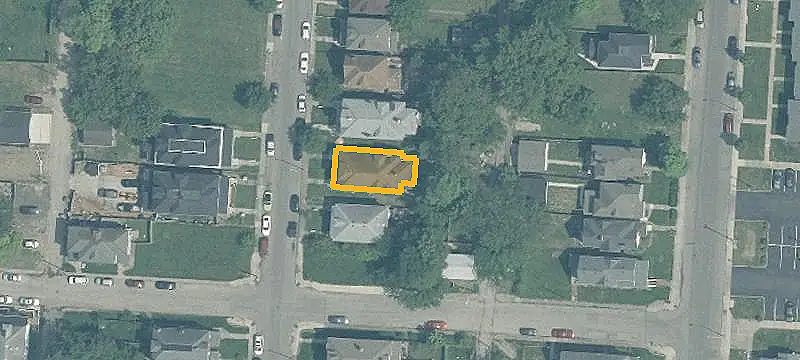 Renovated Duplex with Rear Parking