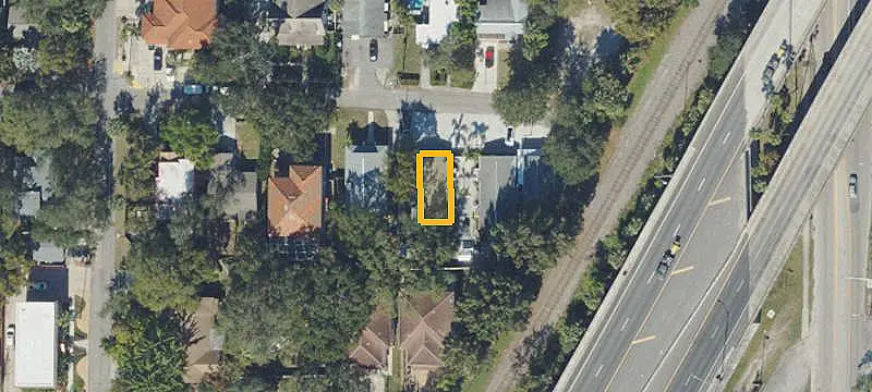 Four-Unit Quadplex with Courtyard