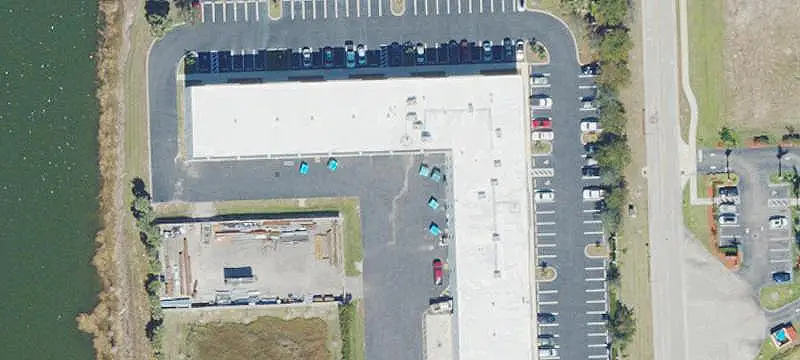 Airport-Area Flex Building