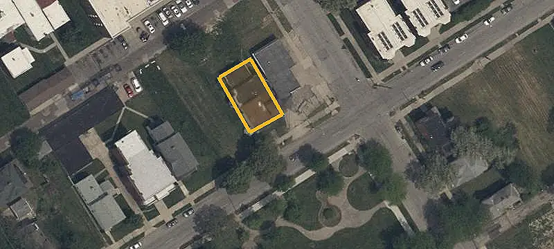 5-Unit Apartment Building