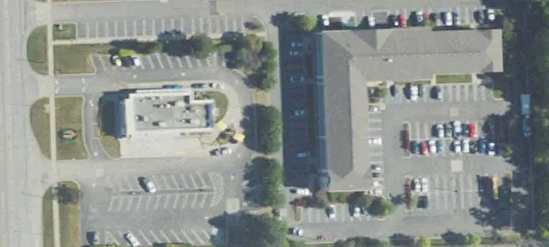 Shopping Center with Junior Box Space