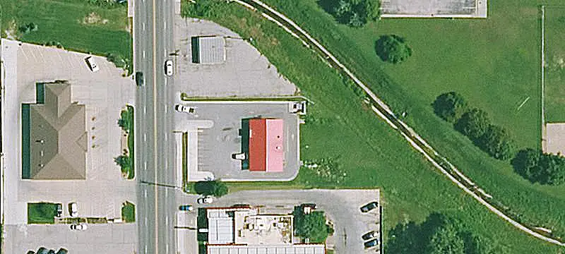 Drive-Through Restaurant Building
