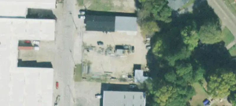 Warehouse with Truck Well
