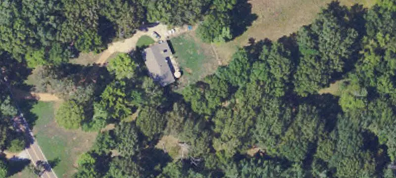 Land / Acreage (more than 10 acres)