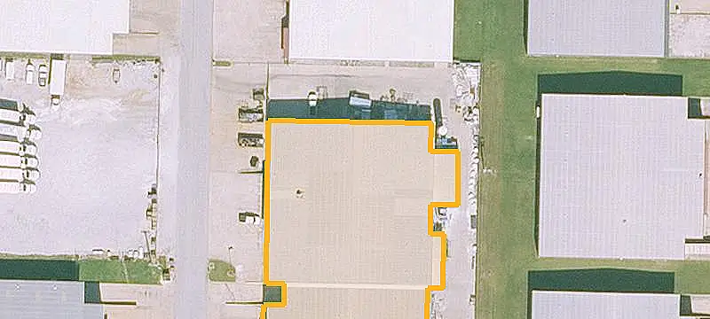 Warehouse with Exterior Dock Doors