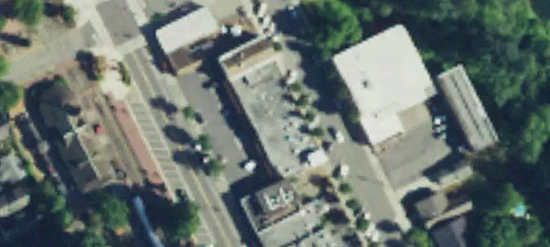Four-Tenant Retail Center
