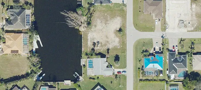 Lots/Land